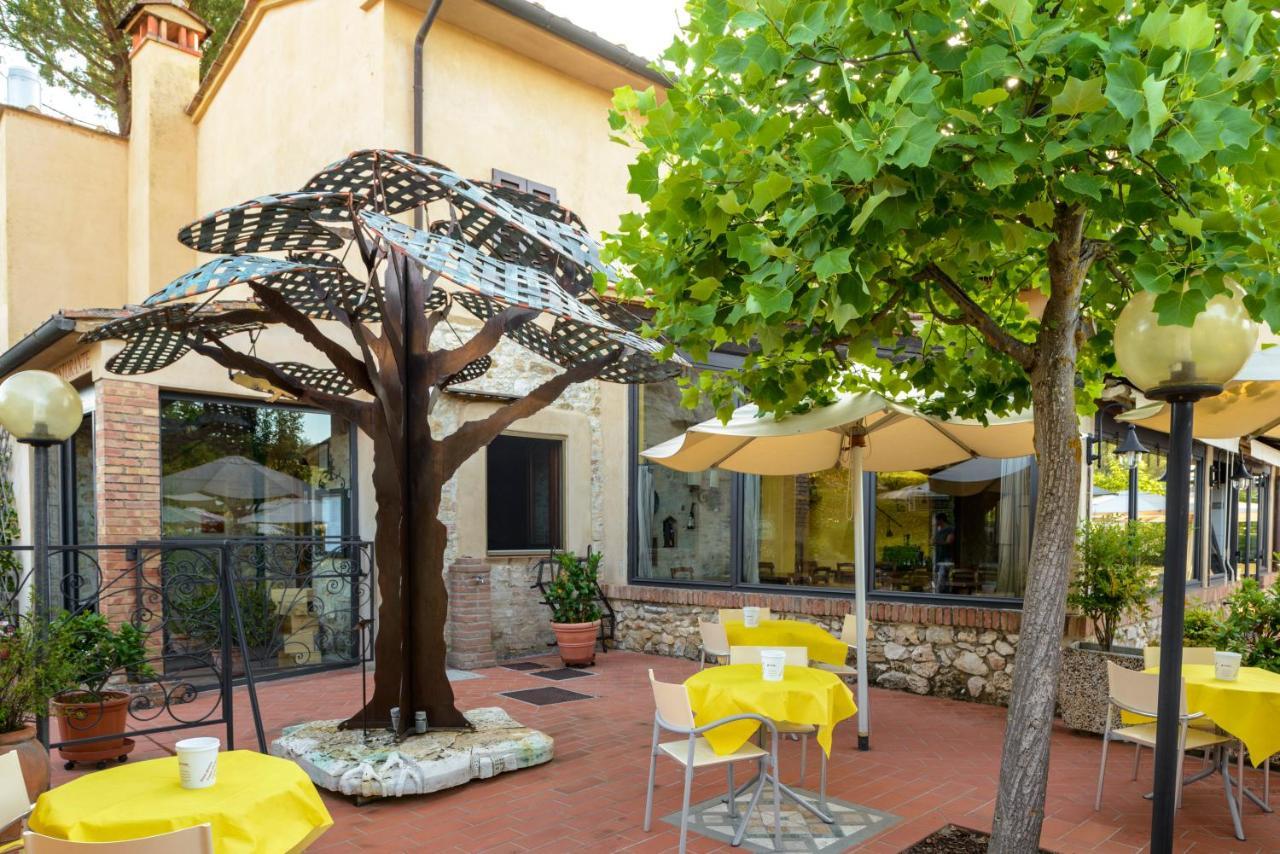 Hotel Sovestro San Gimignano Bagian luar foto
