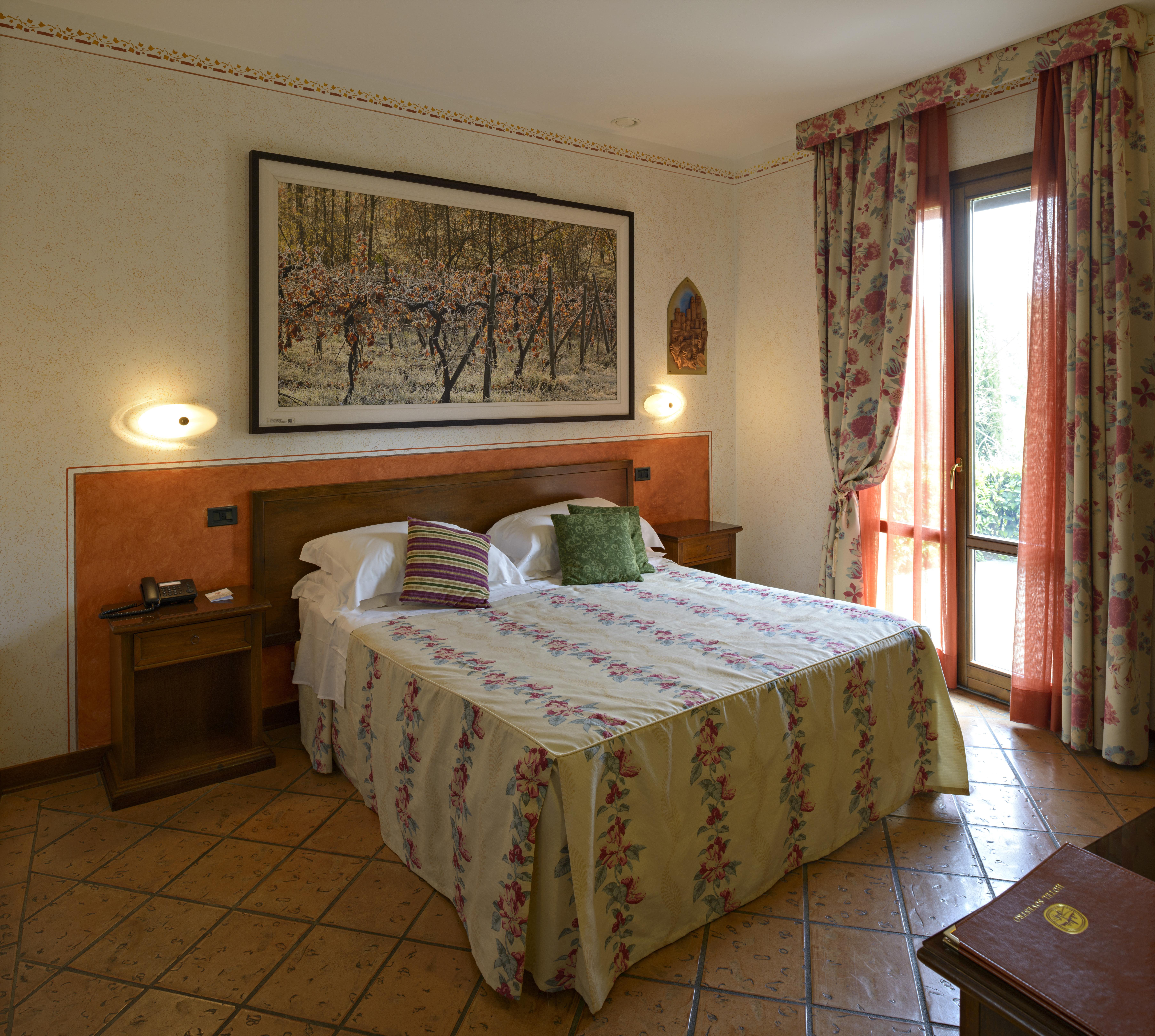 Hotel Sovestro San Gimignano Bagian luar foto
