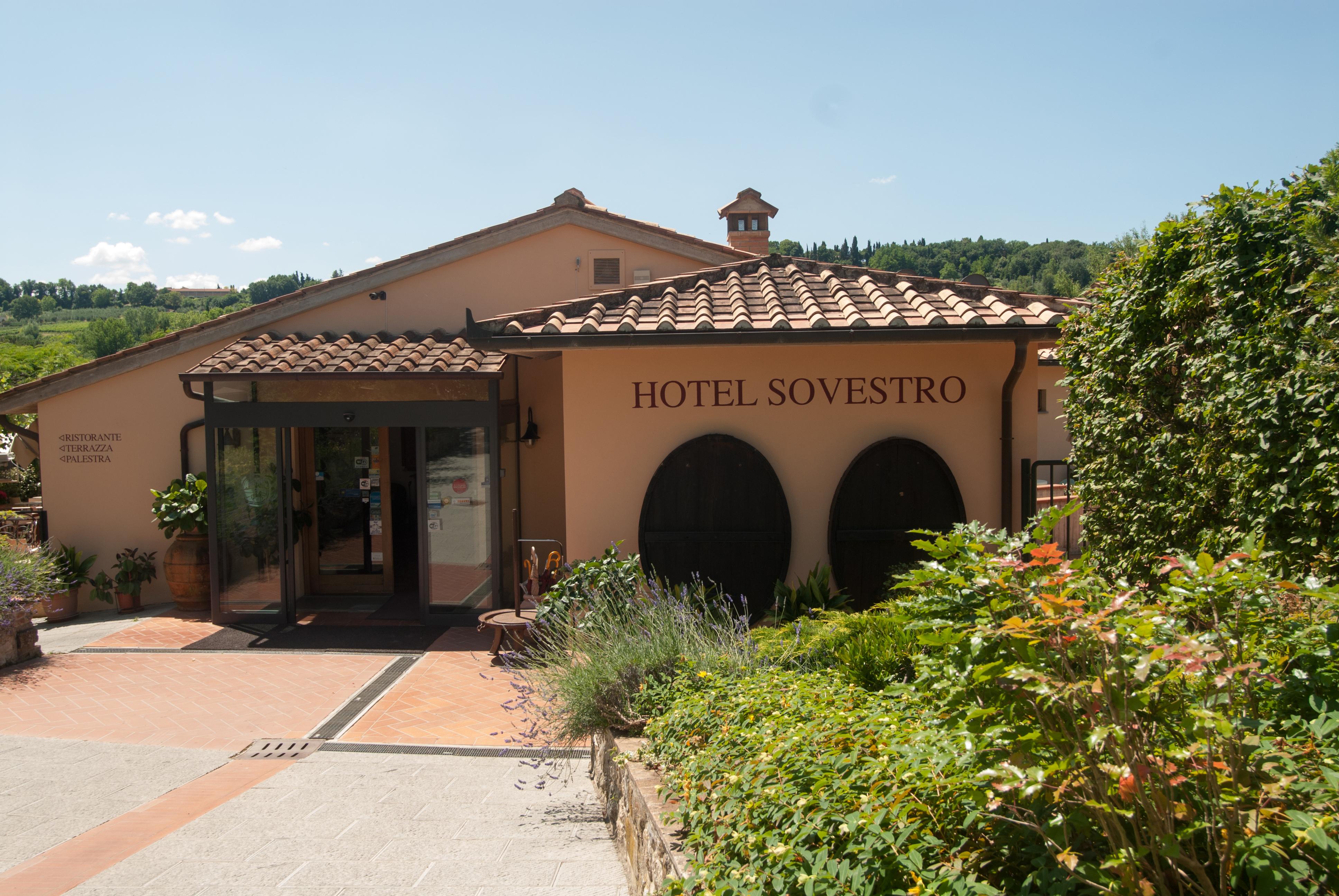 Hotel Sovestro San Gimignano Bagian luar foto