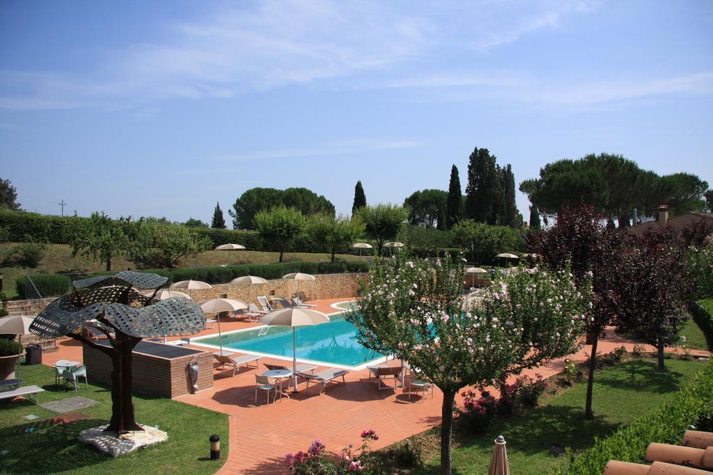 Hotel Sovestro San Gimignano Bagian luar foto